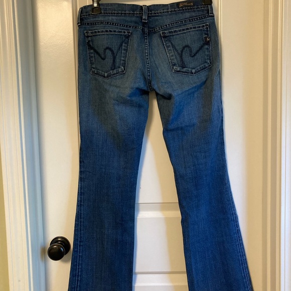 Citizens of Humanity. Ingrid stretch low waist flare. As 28 - Picture 2 of 3